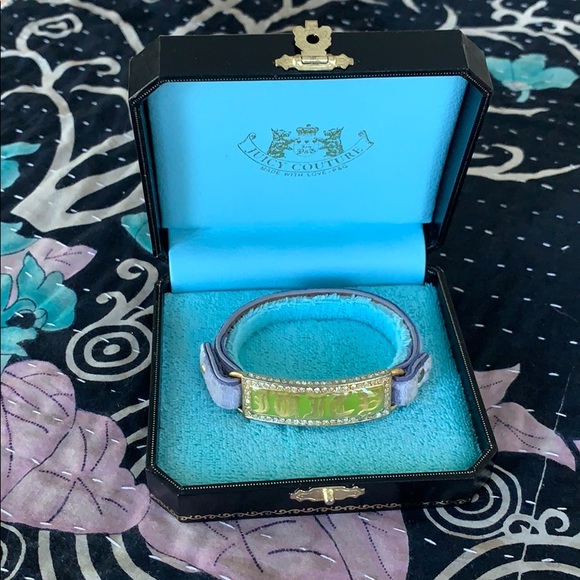 Juicy Couture velvet bracelet - Picture 2 of 8